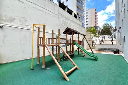 Apartamento à venda com 70m², 3 quartos e 1 vaga Apartamento à venda com 70m², 3 quartos e 1 vagaÁrea comum - Playground