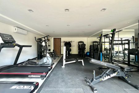 Apartamento à venda com 70m², 3 quartos e 1 vaga Apartamento à venda com 70m², 3 quartos e 1 vagaÁrea comum - Academia