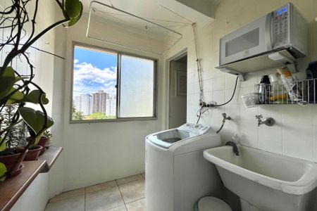 Apartamento à venda com 70m², 3 quartos e 1 vaga Apartamento à venda com 70m², 3 quartos e 1 vagaÁrea de Serviço