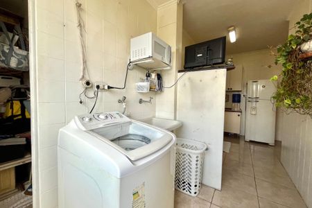 Apartamento à venda com 70m², 3 quartos e 1 vaga Apartamento à venda com 70m², 3 quartos e 1 vagaÁrea de Serviço