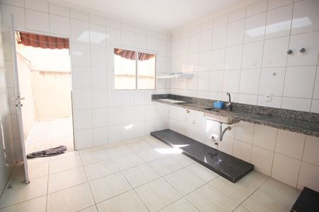 Casa à venda com 160m², 3 quartos e 2 vagasCozinha