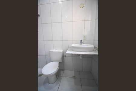 Casa à venda com 160m², 3 quartos e 2 vagasBanheiro da Suíte 2