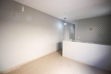 Casa à venda com 160m², 3 quartos e 2 vagasSala 2