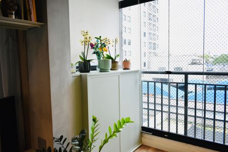 Sacada de apartamento à venda com 1 quarto, 35m² em Mirandópolis, São Paulo