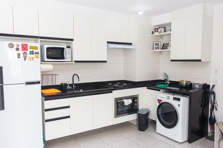 Apartamento à venda com 34m², 1 quarto e 1 vaga Apartamento à venda com 34m², 1 quarto e 1 vagaCozinha e Área de Serviço