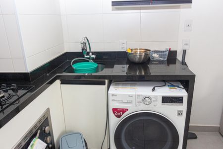 Apartamento à venda com 34m², 1 quarto e 1 vaga Apartamento à venda com 34m², 1 quarto e 1 vagaCozinha e Área de Serviço