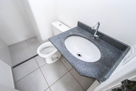 Apartamento para alugar com 38m², 2 quartos e sem vagaBanheiro