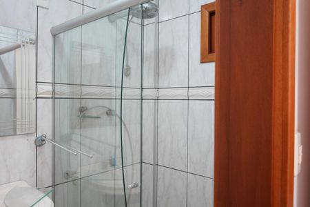 Casa à venda com 320m², 5 quartos e 3 vagasBanheiro da Suíte 3