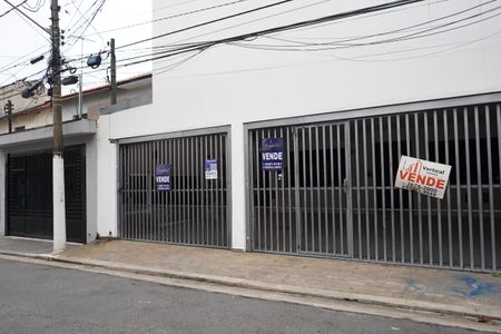 Casa à venda com 320m², 5 quartos e 3 vagasFachada
