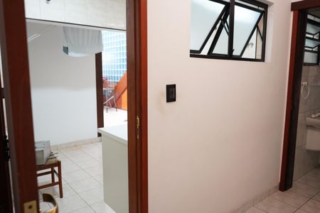 Casa à venda com 320m², 5 quartos e 3 vagasSuíte 4