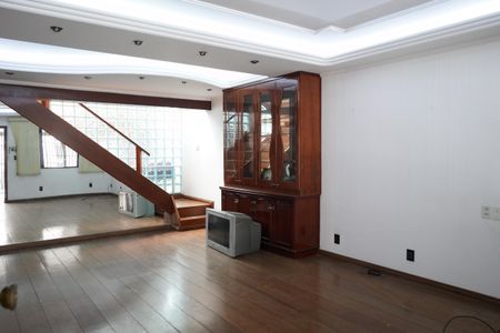 Sala de casa à venda com 5 quartos, 250m² em Vila Gomes Cardim, São Paulo