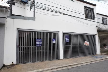 Casa à venda com 320m², 5 quartos e 3 vagasFachada