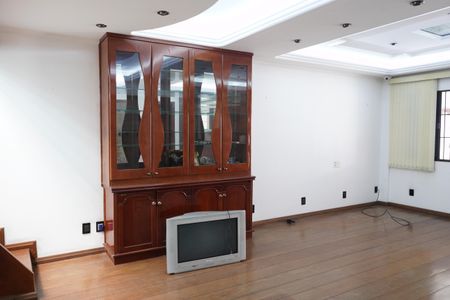 Sala de casa à venda com 5 quartos, 250m² em Vila Gomes Cardim, São Paulo