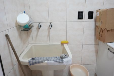 Casa à venda com 320m², 5 quartos e 3 vagasÁrea de Serviço 2