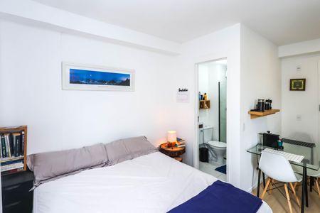 Studio à venda com 20m², 1 quarto e sem vaga Studio à venda com 20m², 1 quarto e sem vagaStudio