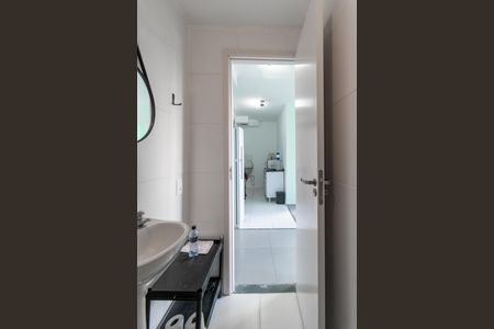 Apartamento para alugar com 32m², 2 quartos e sem vaga Apartamento para alugar com 32m², 2 quartos e sem vagaBanheiro