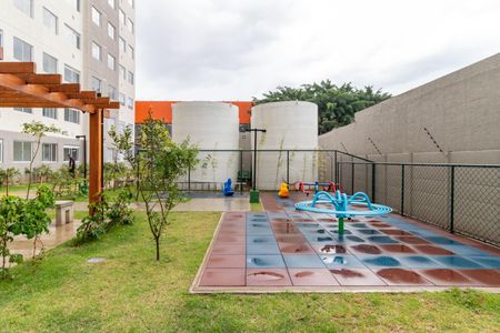 Apartamento para alugar com 32m², 2 quartos e sem vaga Apartamento para alugar com 32m², 2 quartos e sem vagaÁrea comum - Playground