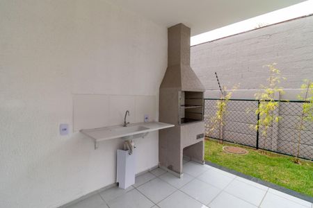 Apartamento para alugar com 32m², 2 quartos e sem vaga Apartamento para alugar com 32m², 2 quartos e sem vagaÁrea comum - Churrasqueira