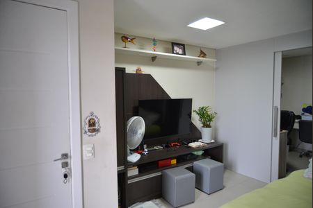 Apartamento à venda com 100m², 3 quartos e 2 vagasSala