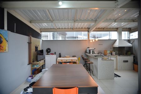 Apartamento à venda com 100m², 3 quartos e 2 vagasCobertura