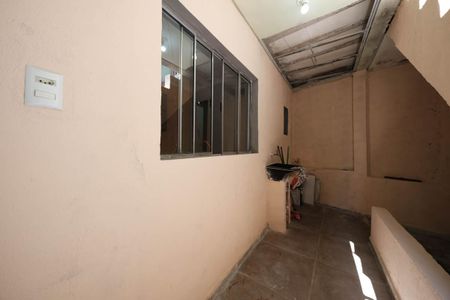 Casa à venda com 55m², 6 quartos e 2 vagasÁrea de Serviço