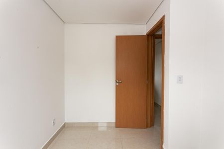 Apartamento para alugar com 38m², 2 quartos e sem vaga Apartamento para alugar com 38m², 2 quartos e sem vagaQuarto 2