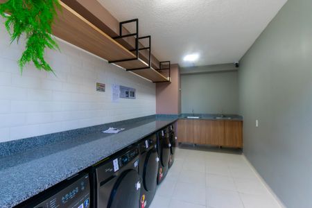 Apartamento à venda com 35m², 2 quartos e sem vagaÁrea comum - Lavanderia