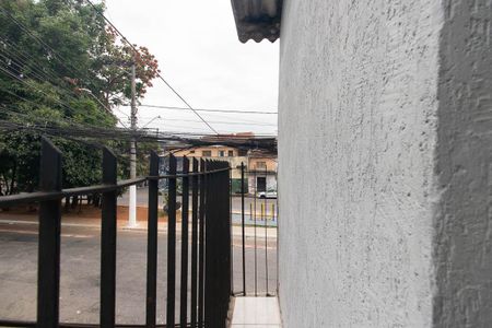 Sacada de casa para alugar com 1 quarto, 30m² em Jardim Julieta, São Paulo