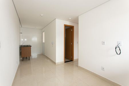 Apartamento para alugar com 38m², 2 quartos e sem vaga Apartamento para alugar com 38m², 2 quartos e sem vagaSala/Cozinha