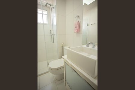 Apartamento à venda com 144m², 3 quartos e 2 vagas Apartamento à venda com 144m², 3 quartos e 2 vagasBANHEIRO SUÍTE 2