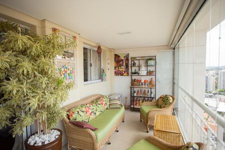 Apartamento à venda com 144m², 3 quartos e 2 vagas Apartamento à venda com 144m², 3 quartos e 2 vagasVARANDA DA SALA