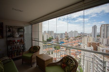 Apartamento à venda com 144m², 3 quartos e 2 vagas Apartamento à venda com 144m², 3 quartos e 2 vagasVARANDA DA SALA