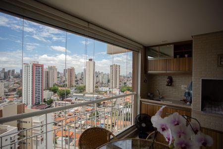 Apartamento à venda com 144m², 3 quartos e 2 vagas Apartamento à venda com 144m², 3 quartos e 2 vagasVARANDA DA SALA