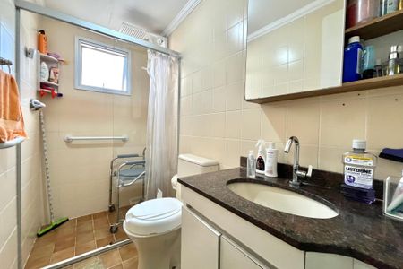 Apartamento à venda com 67m², 2 quartos e 2 vagas Apartamento à venda com 67m², 2 quartos e 2 vagasBanheiro Social