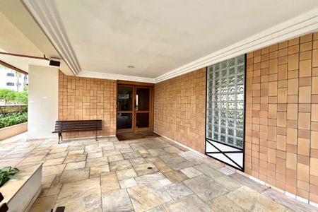 Apartamento à venda com 67m², 2 quartos e 2 vagas Apartamento à venda com 67m², 2 quartos e 2 vagasHall de entrada