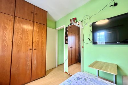 Apartamento à venda com 67m², 2 quartos e 2 vagas Apartamento à venda com 67m², 2 quartos e 2 vagasQuarto 2