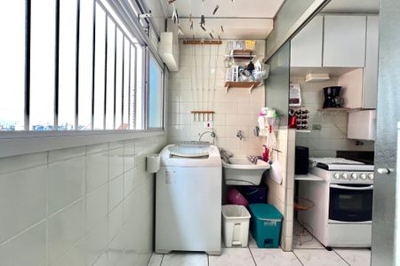 Apartamento à venda com 67m², 2 quartos e 2 vagas Apartamento à venda com 67m², 2 quartos e 2 vagasÁrea de Serviço