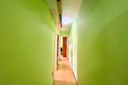 Apartamento à venda com 67m², 2 quartos e 2 vagas Apartamento à venda com 67m², 2 quartos e 2 vagasCorredor