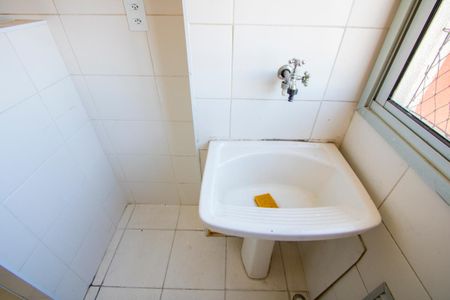 Apartamento à venda com 54m², 3 quartos e 1 vaga Apartamento à venda com 54m², 3 quartos e 1 vagaCozinha/Área de serviço