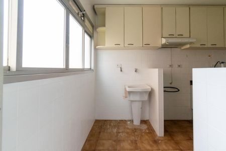 Apartamento à venda com 67m², 2 quartos e 1 vaga Apartamento à venda com 67m², 2 quartos e 1 vagaÁrea de Serviço