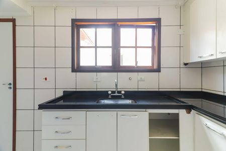 Casa para alugar com 98m², 3 quartos e 1 vagaCozinha