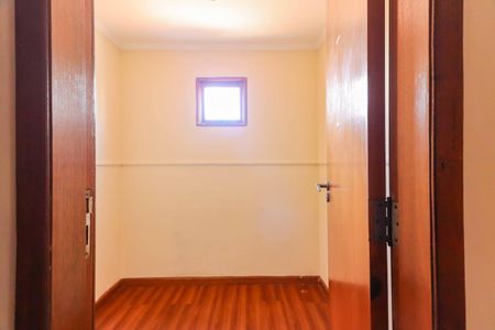 Quarto 2 de casa para alugar com 3 quartos, 98m² em Raposo Tavares, São Paulo