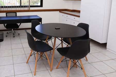 Apartamento para alugar com 34m², 1 quarto e 2 vagas Apartamento para alugar com 34m², 1 quarto e 2 vagasQuarto