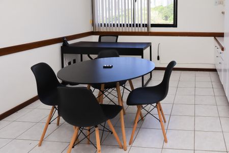 Apartamento para alugar com 34m², 1 quarto e 2 vagas Apartamento para alugar com 34m², 1 quarto e 2 vagasQuarto