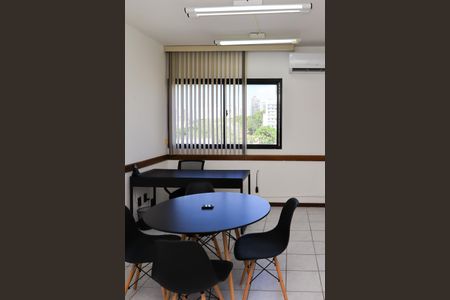 Apartamento para alugar com 34m², 1 quarto e 2 vagas Apartamento para alugar com 34m², 1 quarto e 2 vagasQuarto