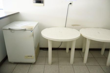 Apartamento para alugar com 34m², 1 quarto e 2 vagas Apartamento para alugar com 34m², 1 quarto e 2 vagasÁrea comum - Salão de festas