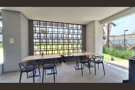 Apartamento para alugar com 41m², 2 quartos e sem vagaÁrea comum - Churrasqueira