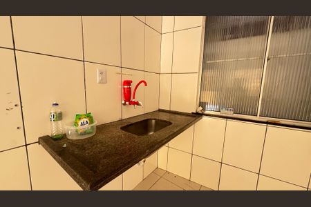 Cozinha de kitnet/studio para alugar com 1 quarto, 30m² em Tororó, Salvador