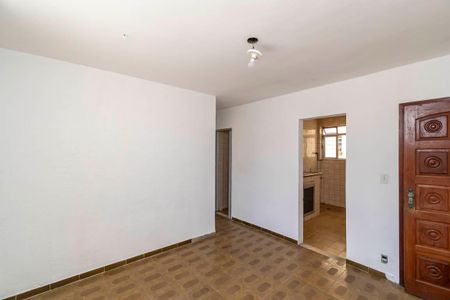 Sala de apartamento à venda com 2 quartos, 55m² em Olaria, Rio de Janeiro