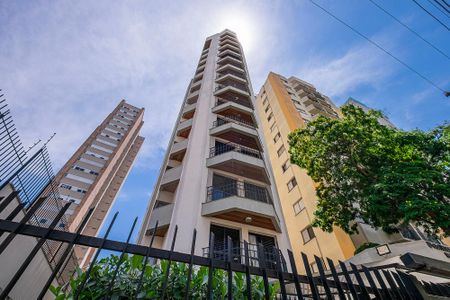 Apartamento à venda com 150m², 2 quartos e 3 vagasFachada